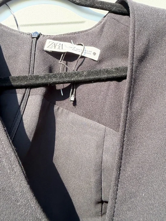 Never worn Zara Black Mini Dress - Picture 3 of 4